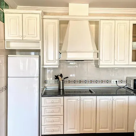 Apartamento Rio Adelfas Apartamento Benajarafe